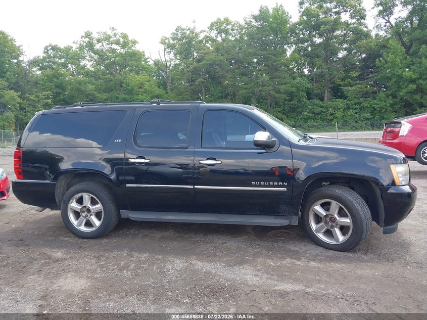 2014 Chevrolet Suburban Ltz VIN: 1GNSKKE72ER166101 Lot: 45689838