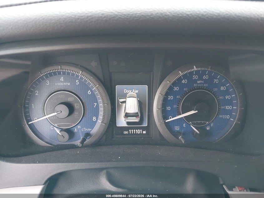 2016 TOYOTA SIENNA auction photo 7