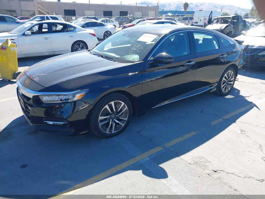 2019 Honda Accord Hybrid Touring, Удар сзади, IAAI, VIN 1HGCV3F98KA021344 — фото 2