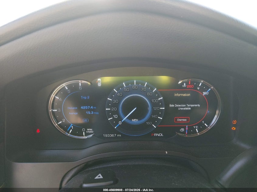 2017 CADILLAC ESCALADE ESV auction photo 7