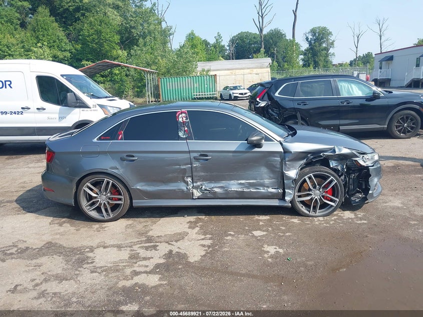 AUDI S3 - zdjęcie 13