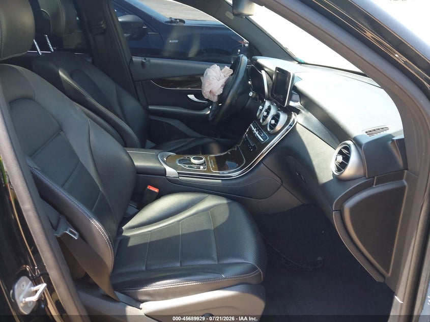2018 Mercedes-Benz Glc 300 4Matic VIN: WDC0G4KB3JV033560 Lot: 45689929