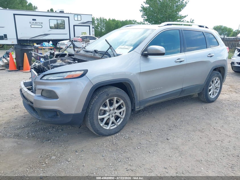 2016 JEEP CHEROKEE auction photo 2