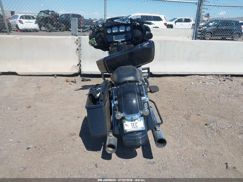 2015 HARLEY-DAVIDSON STREET GLIDE SPORT_BIKE 2