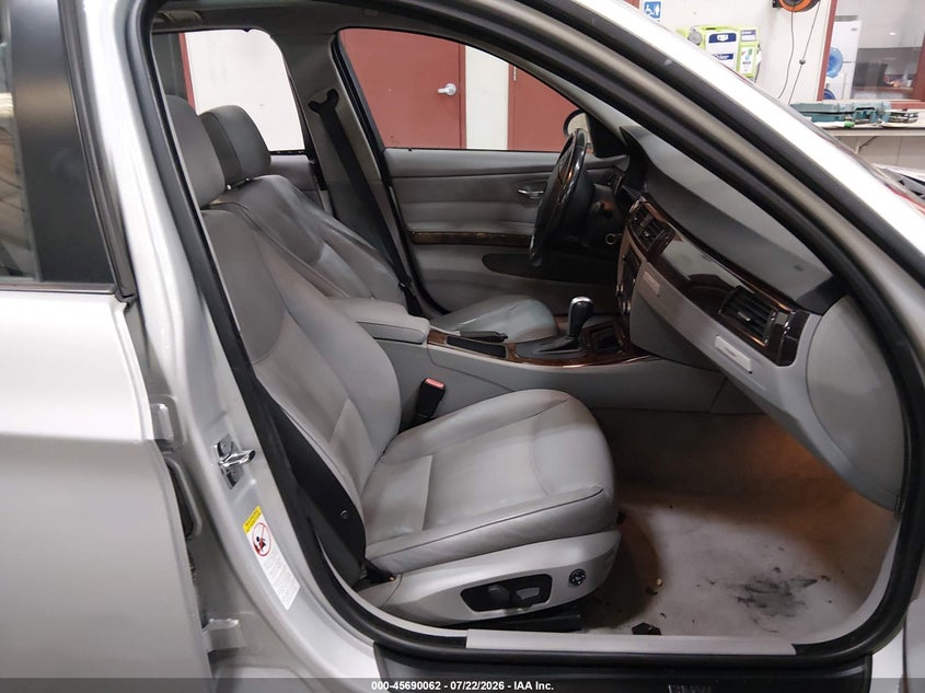 2007 BMW 328XI auction photo 5