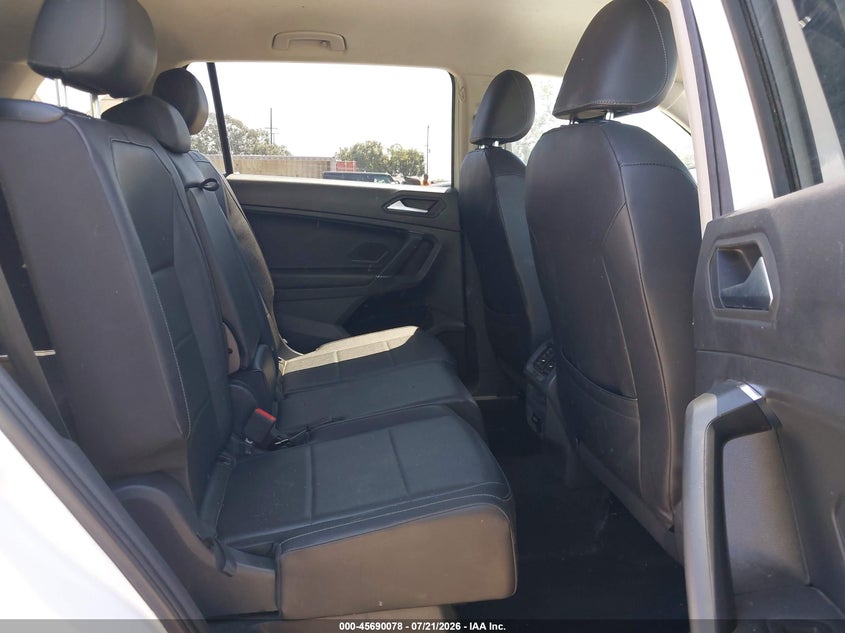 2020 Volkswagen Tiguan 2.0T Se/2.0T Se R-Line Black/2.0T Sel VIN: 3VV2B7AX8LM146883 Lot: 45690078