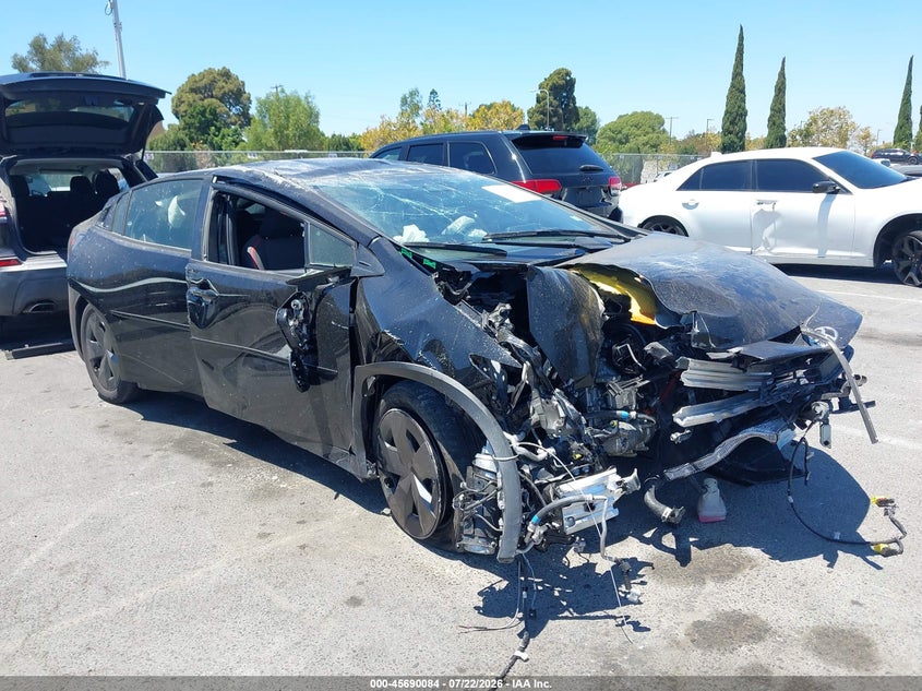 2024 TOYOTA PRIUS PRIME auction photo 1