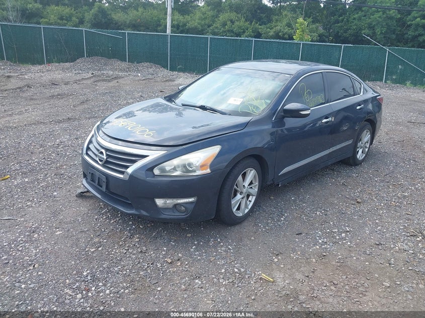 2015 NISSAN ALTIMA auction photo 2