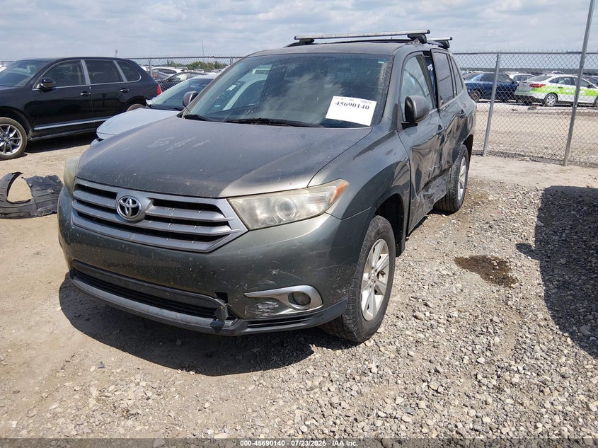 Vin: 5tdzk3eh3cs077111, lot: 46188747, toyota highlander base v6 20122