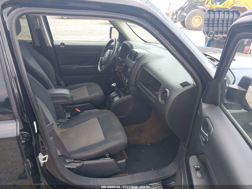 2014 JEEP PATRIOT auction photo 5