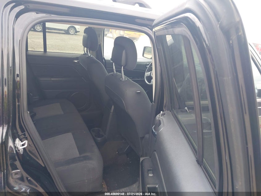 2014 JEEP PATRIOT auction photo 8