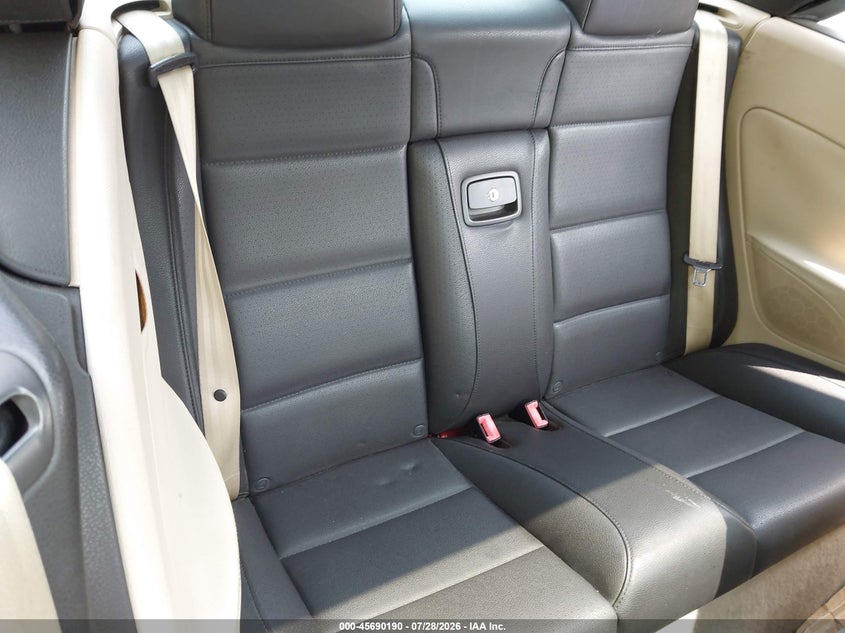 2009 VOLKSWAGEN EOS auction photo 8