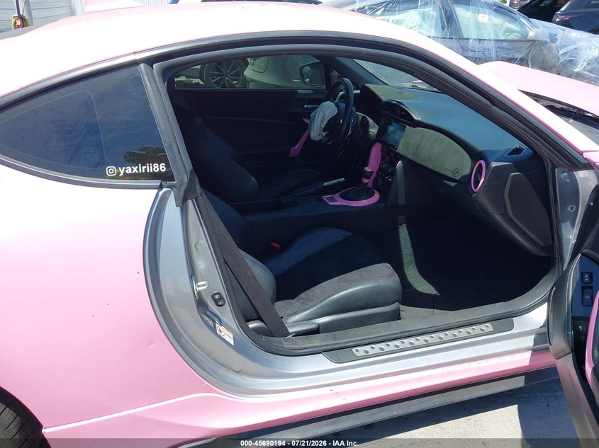 2019 TOYOTA 86 auction photo 5