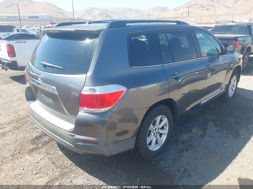 Vin: 5tdzk3eh8bs045172, lot: 46188818, toyota highlander se v6 20114