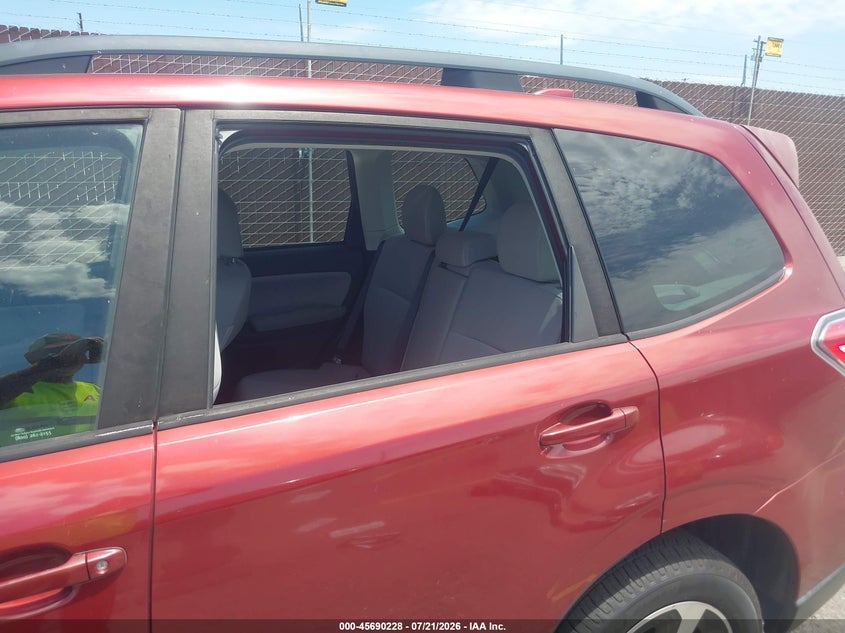 2018 Subaru Forester 2.5I Premium VIN: JF2SJAGC6JH432737 Lot: 45690228