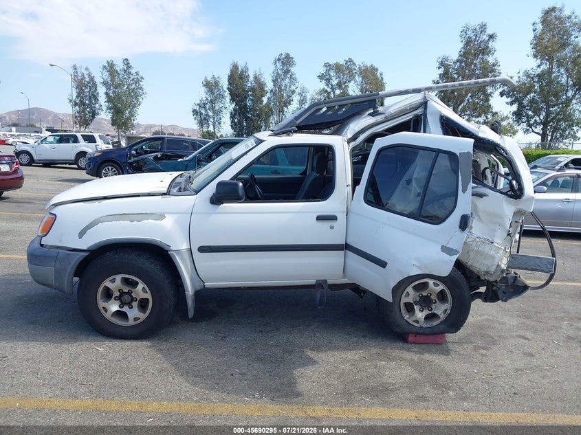 2000 Nissan Xterra Se/Xe VIN: 5N1ED28TXYC590542 Lot: 45690295