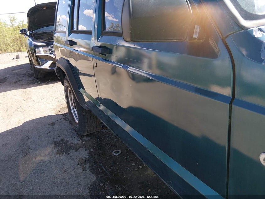 1996 JEEP CHEROKEE auction photo 6