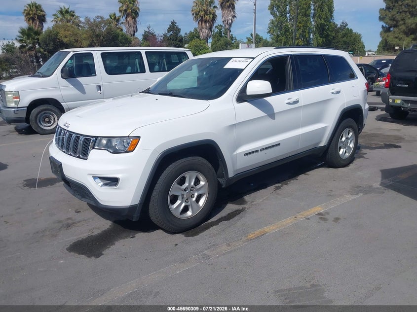 2017 Jeep Grand Cherokee Laredo 1C4RJFAG8HC622360 photo 1