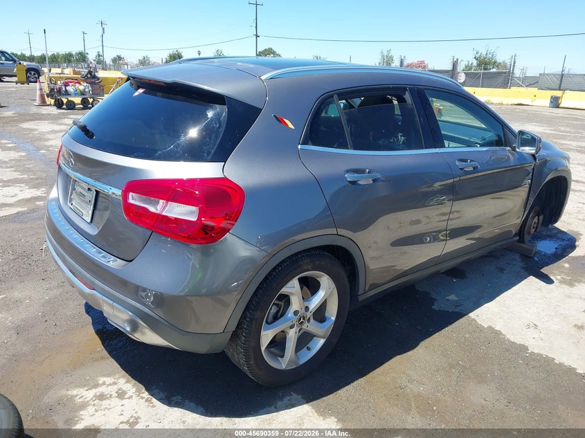 2020 MERCEDES-BENZ GLA 250 auction photo 4