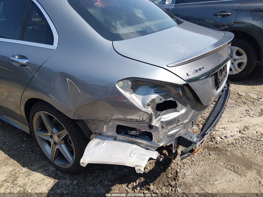 2016 MERCEDES-BENZ C 300 auction photo 6