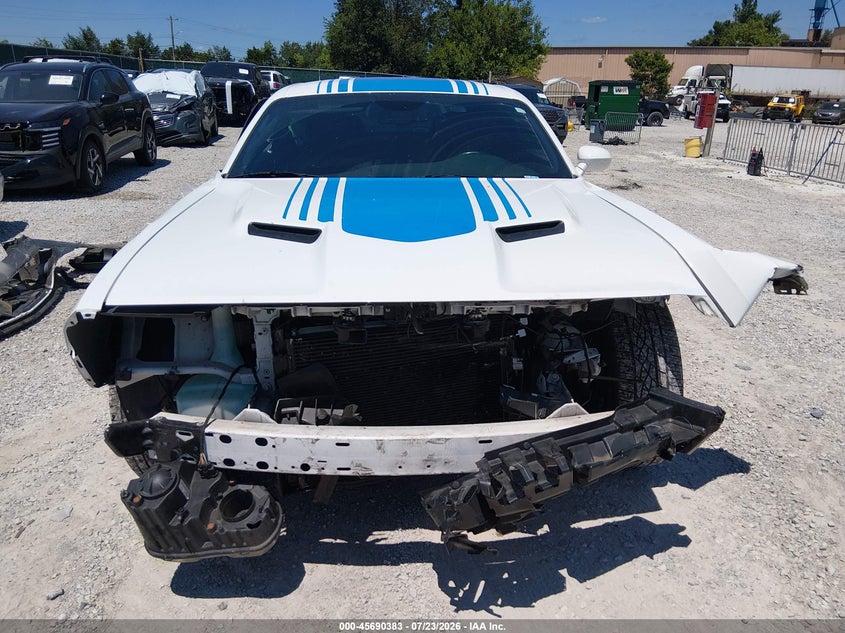 DODGE CHALLENGER - zdjęcie 13