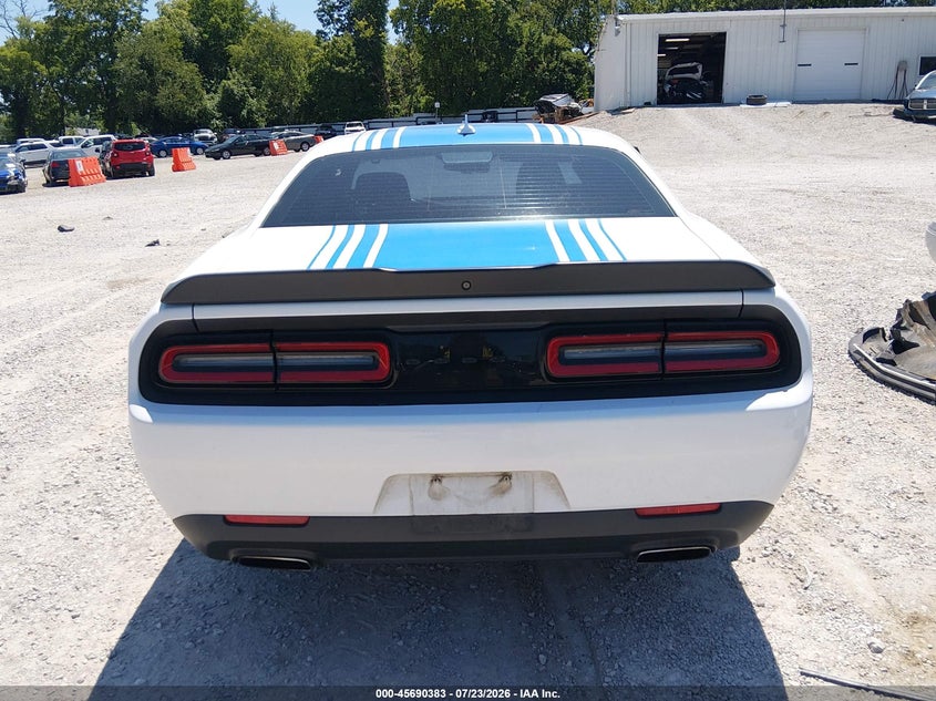 DODGE CHALLENGER - zdjęcie 17