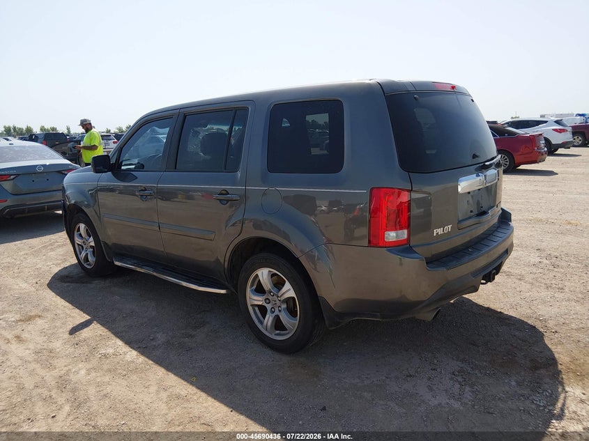 2015 HONDA PILOT auction photo 3