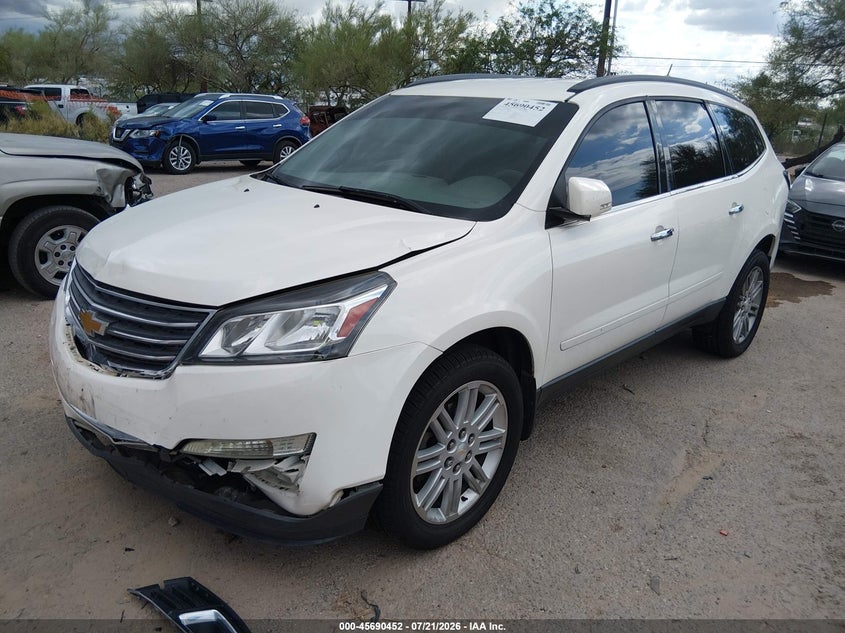 2015 CHEVROLET TRAVERSE auction photo 2