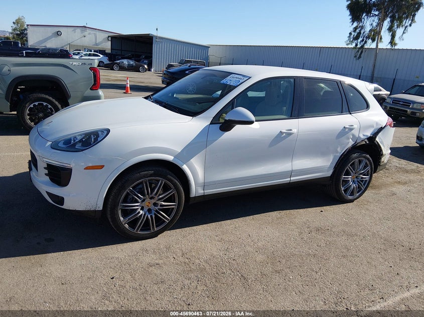 2017 Porsche Cayenne Platinum Edition VIN: WP1AA2A27HKA84264 Lot: 45690463