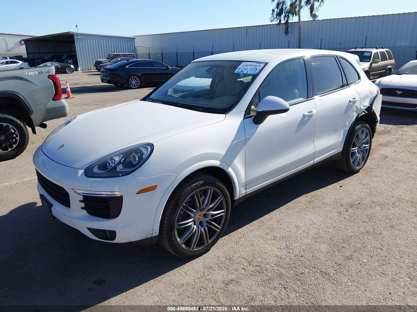 2017 Porsche Cayenne Platinum Edition VIN: WP1AA2A27HKA84264 Lot: 45690463