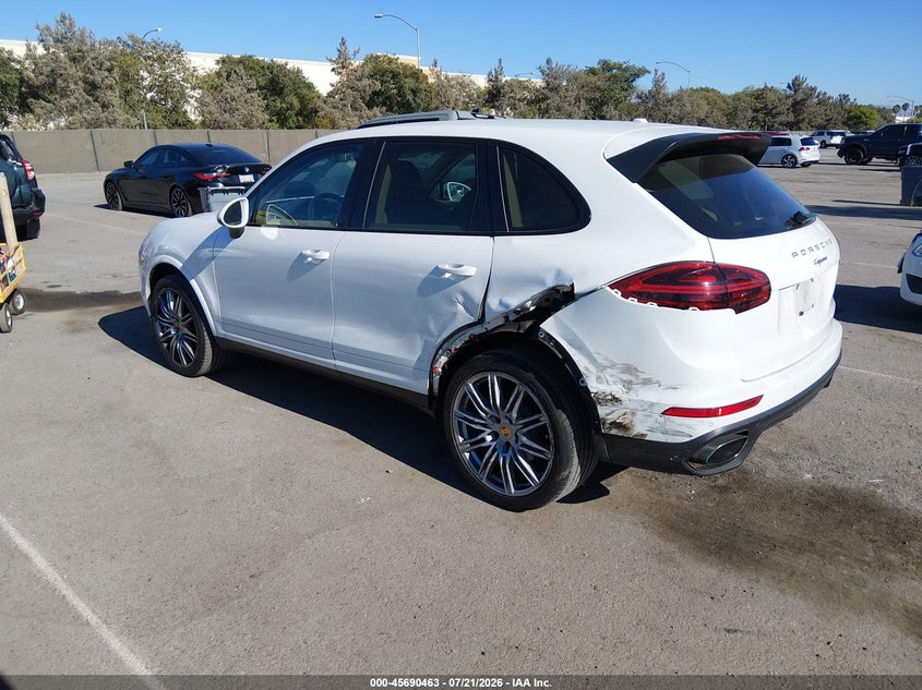 2017 Porsche Cayenne Platinum Edition VIN: WP1AA2A27HKA84264 Lot: 45690463