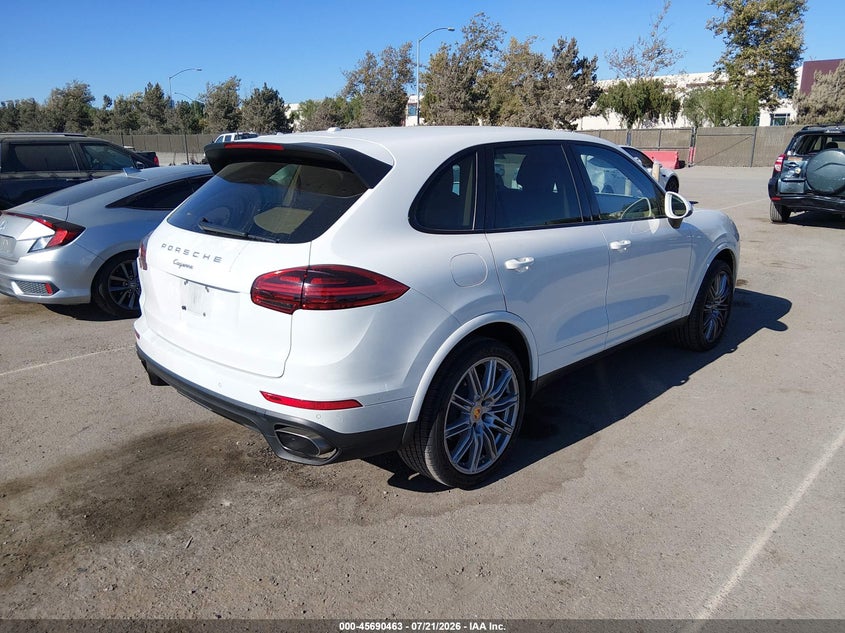 2017 Porsche Cayenne Platinum Edition VIN: WP1AA2A27HKA84264 Lot: 45690463