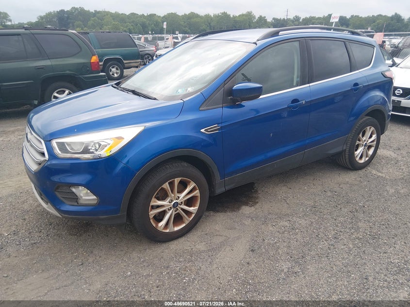 2017 FORD ESCAPE auction photo 2