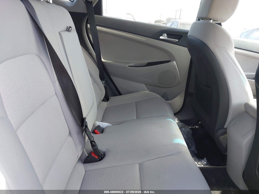 2019 HYUNDAI TUCSON auction photo 8