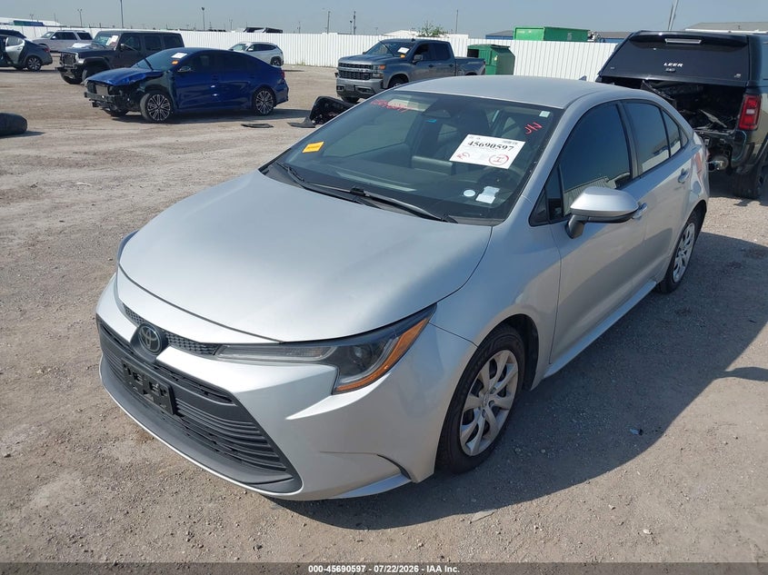 2024 Toyota Corolla, Hail, IAAI, VIN 5YFB4MDEXRP153983 — photo 2
