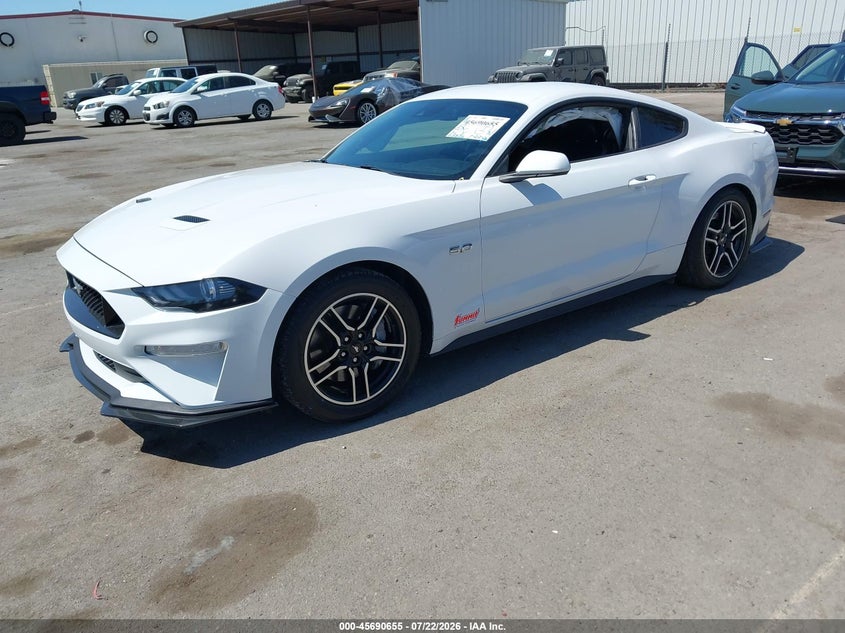 2021 Ford Mustang, Правий зад, IAAI, VIN 1FA6P8CF0M5123607 — фото 2