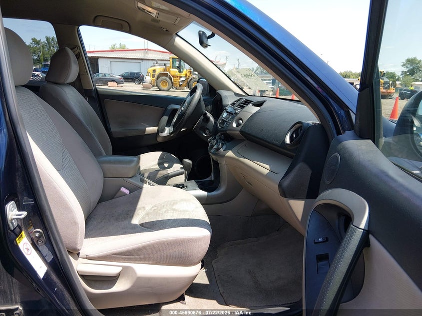 2007 TOYOTA RAV4 auction photo 5