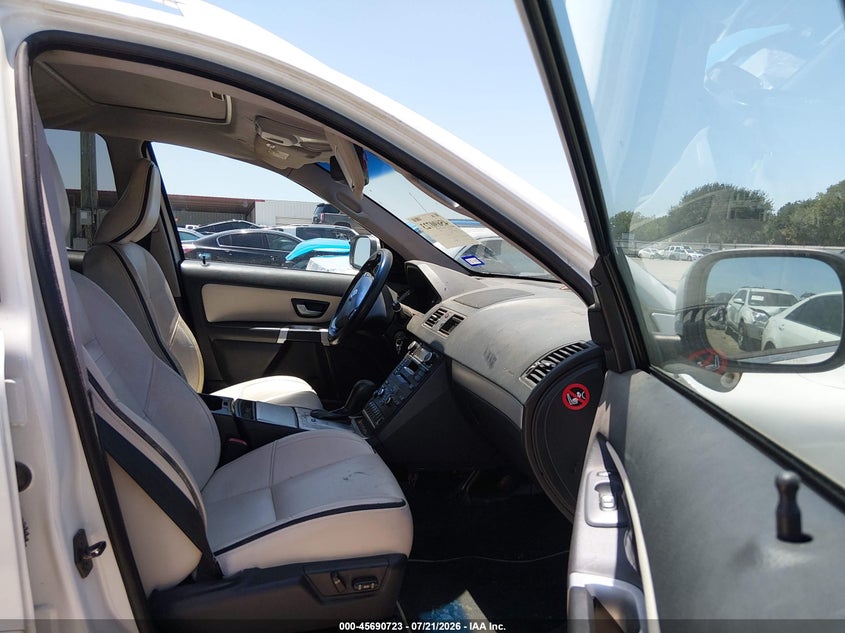 2013 VOLVO XC90 auction photo 5