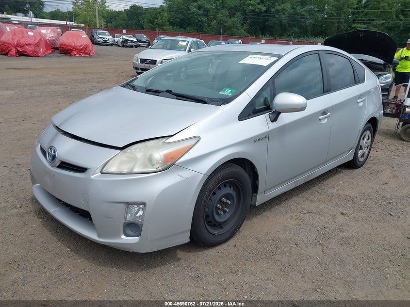 2010 TOYOTA PRIUS auction photo 2
