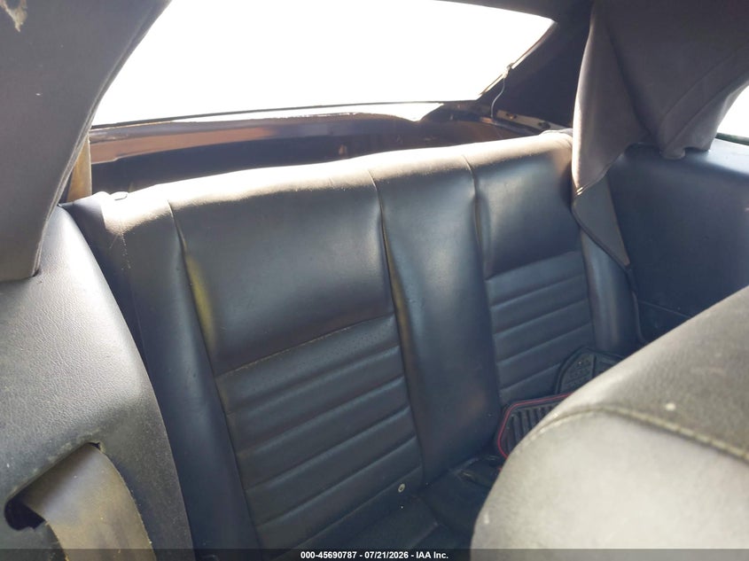 2001 FORD MUSTANG auction photo 8