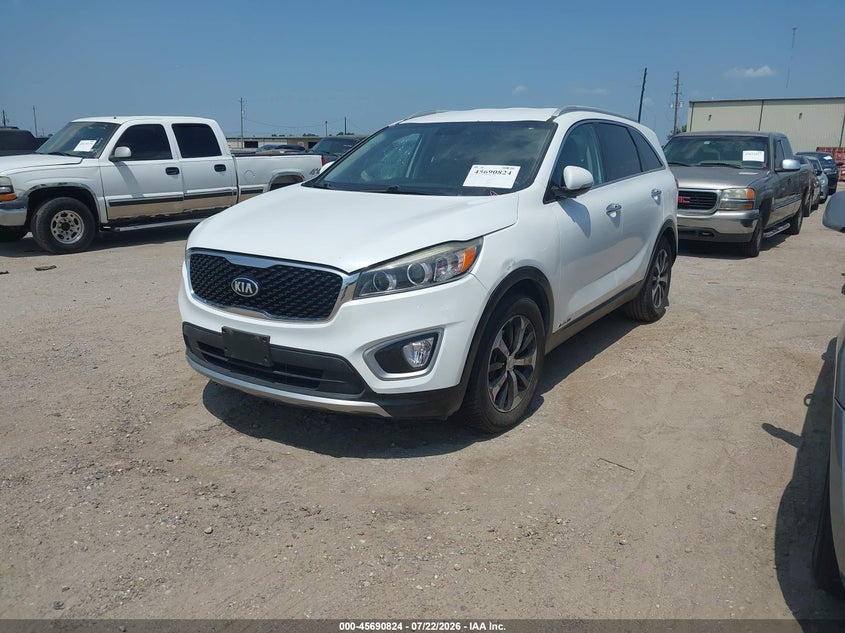 2018 Kia Sorento, Normal Wear & Tear, IAAI, VIN 5XYPHDA5XJG365709 — photo 2