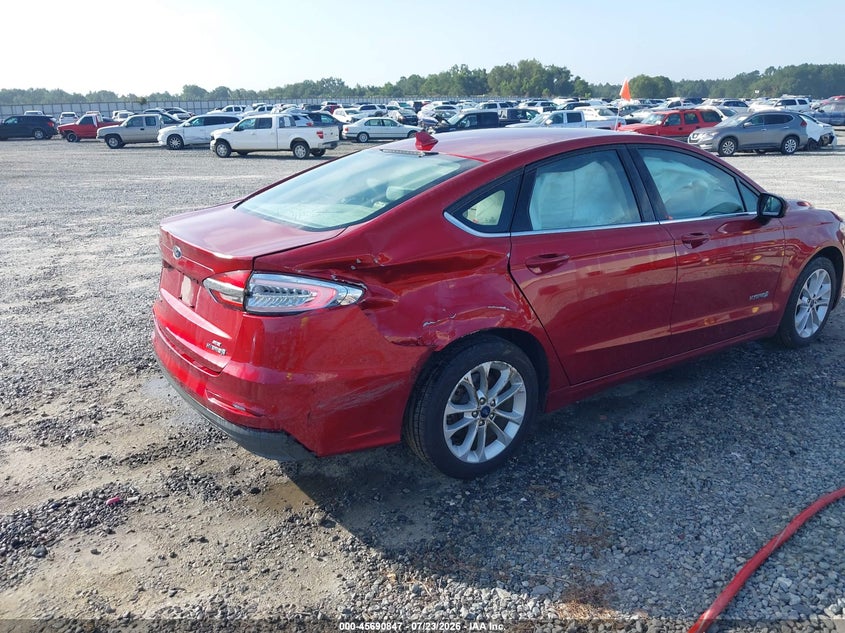 2019 FORD FUSION HYBRID auction photo 4