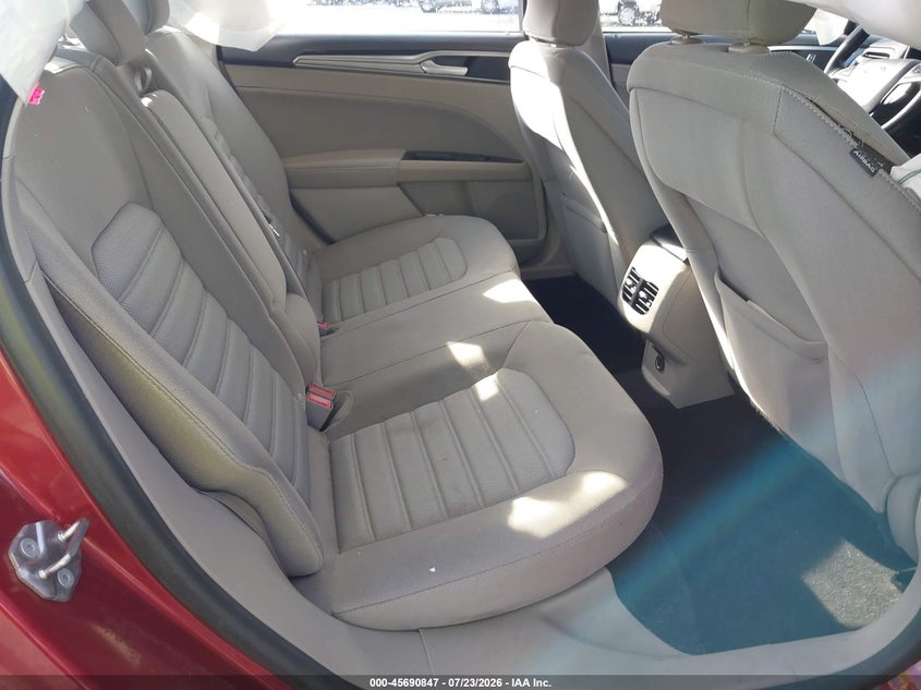 2019 FORD FUSION HYBRID auction photo 8