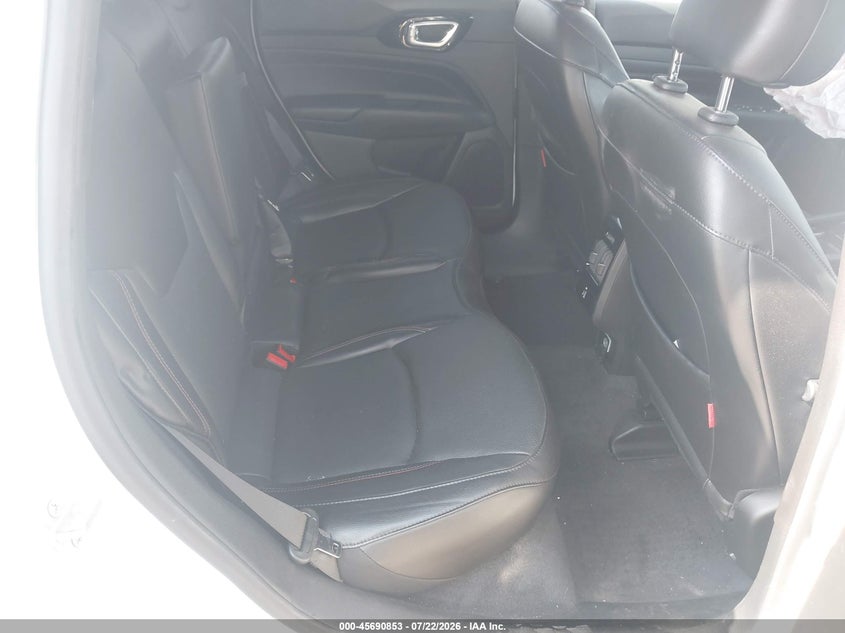 2023 JEEP COMPASS auction photo 8