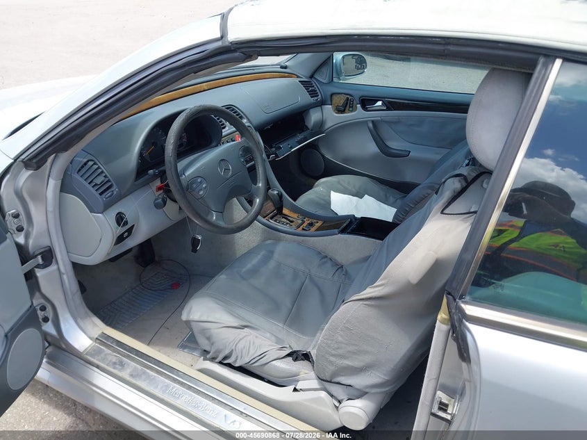 2003 MERCEDES-BENZ CLK 430 auction photo 5