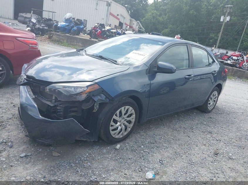 2017 TOYOTA COROLLA auction photo 2