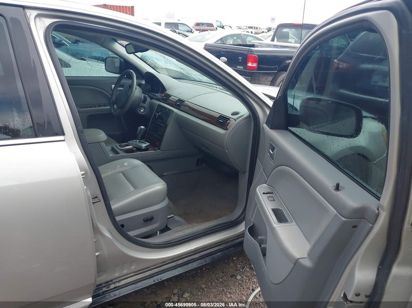 2006 FORD FIVE HUNDRED auction photo 5