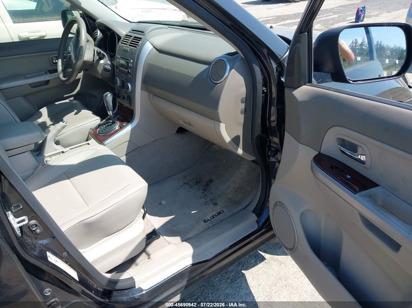 2012 SUZUKI GRAND VITARA auction photo 5