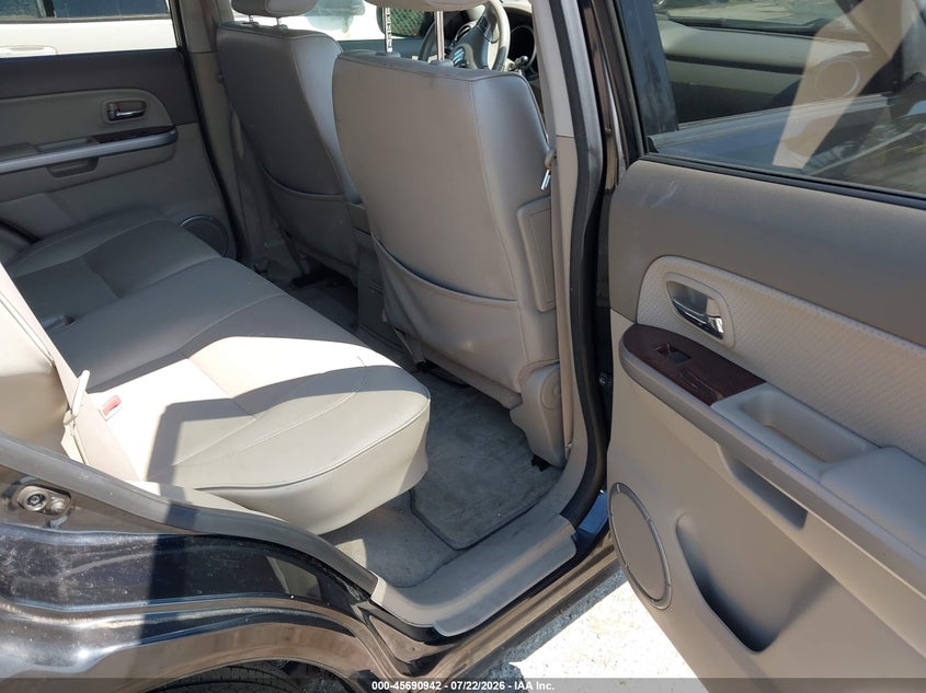 2012 SUZUKI GRAND VITARA auction photo 8