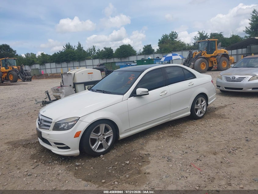 2011 MERCEDES-BENZ C 300 auction photo 2
